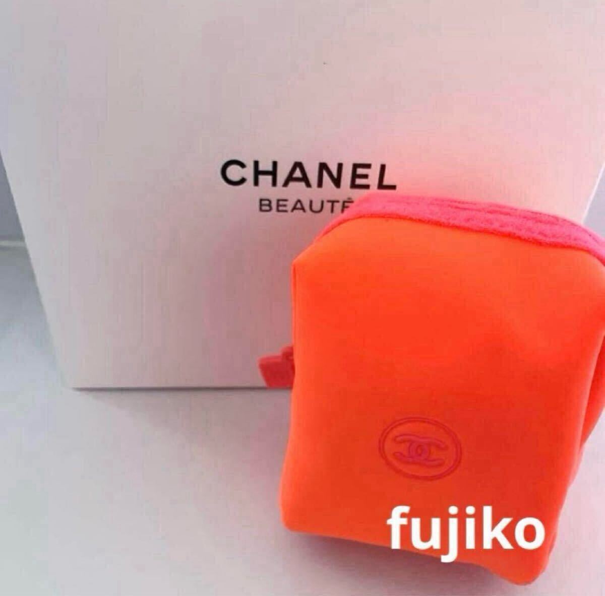 最新❣️CHANELノベルティ ポーチ3種類オレンジ3セット 最新☆CHANELノベルティ ポーチ3種類オレンジ3セット 即決