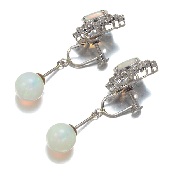 ホワイトオパール ダイヤ ダイヤモンド 0.44ct/0.39ct クラシック イヤリング Pt900 GENJ 大幅値下げ品_画像3