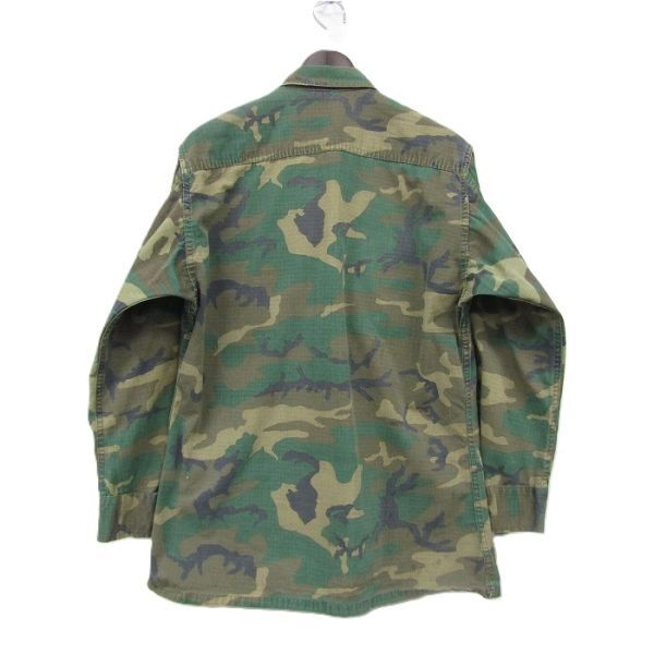 米軍実物 サイズ ？ U.S AIR FORCE ファティーグ シャツ ジャケット ウッドランドカモ 迷彩 古着 ビンテージ ミリタリー 5AU2902_画像2