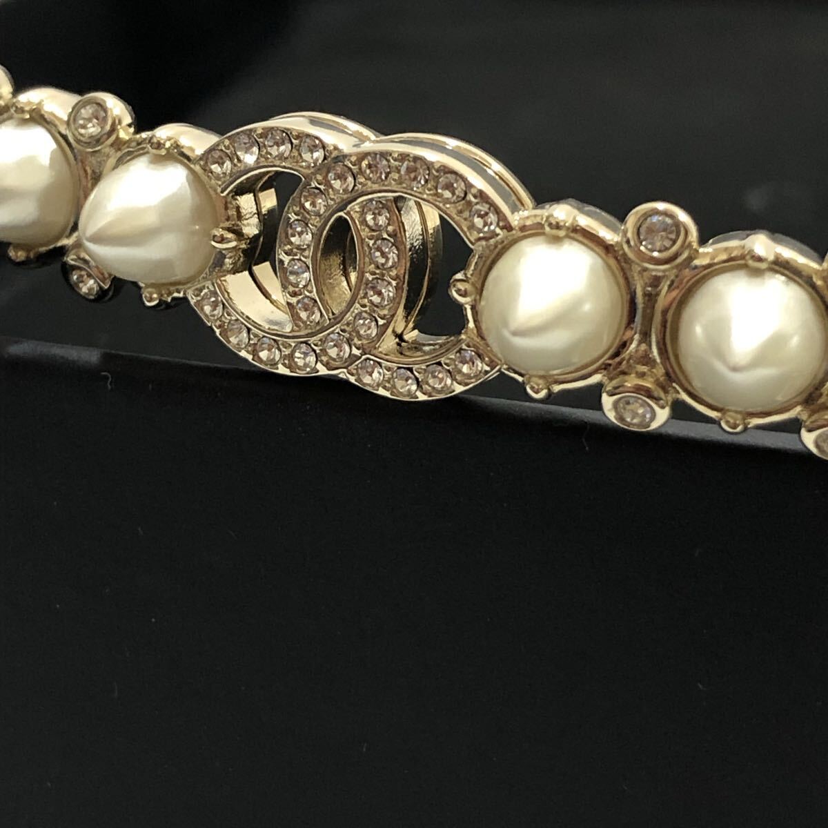 シャネル　ラインストーン　パール　カチューシャ　 A22C ココマーク (管YZ187 H31 )_画像2