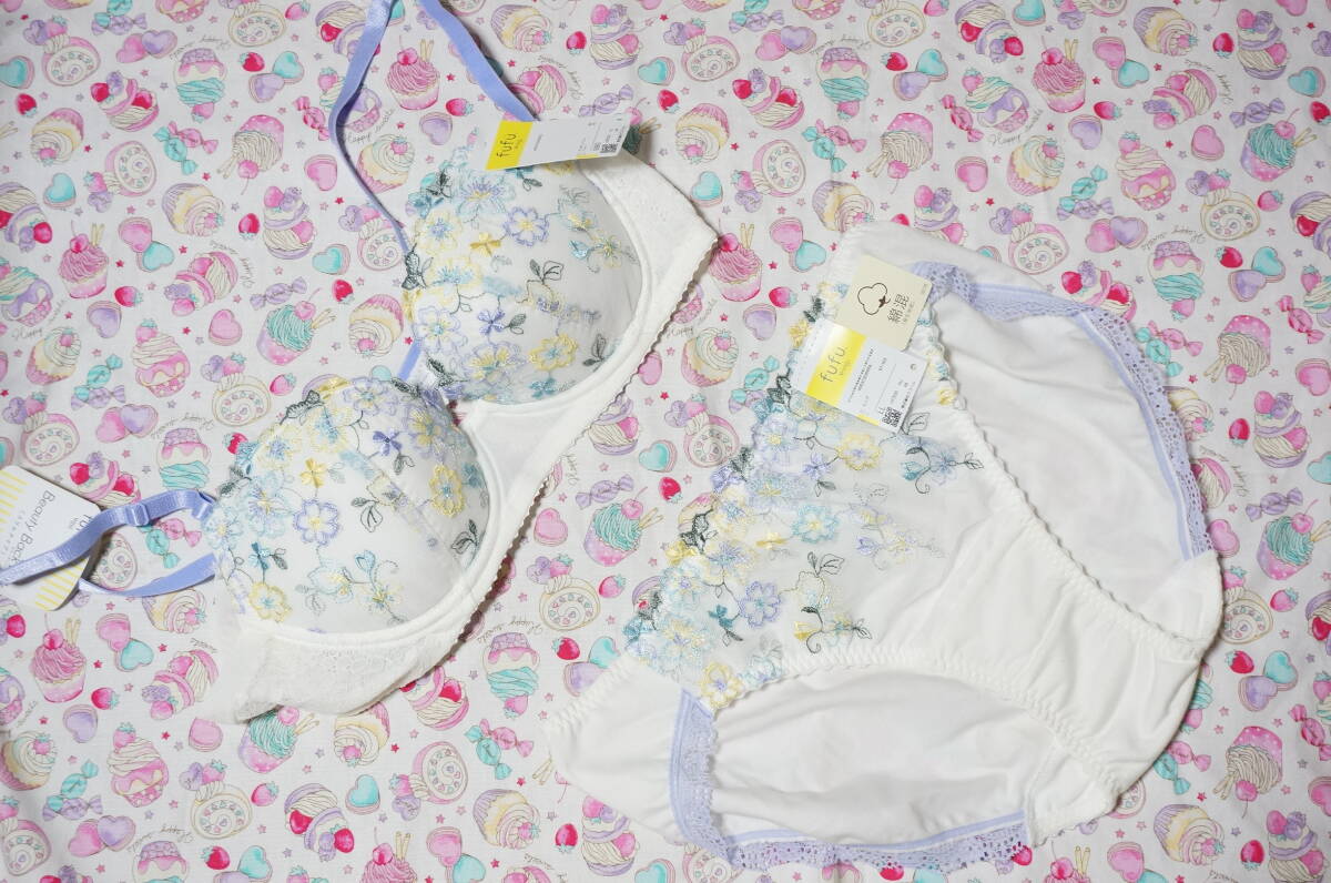 новый товар * довольно большой очень большой fufuffwacoal Wacoal красота задний bla тонкий бюстгальтер * пара шорты нижнее белье верх и низ в комплекте B80 LL HB3130 новый товар * довольно большой очень большой fufuffwacoal Wacoal красота задний bla тонкий бюстгальтер * пара шорты нижнее белье верх и низ в комплекте B80 LL HB3130