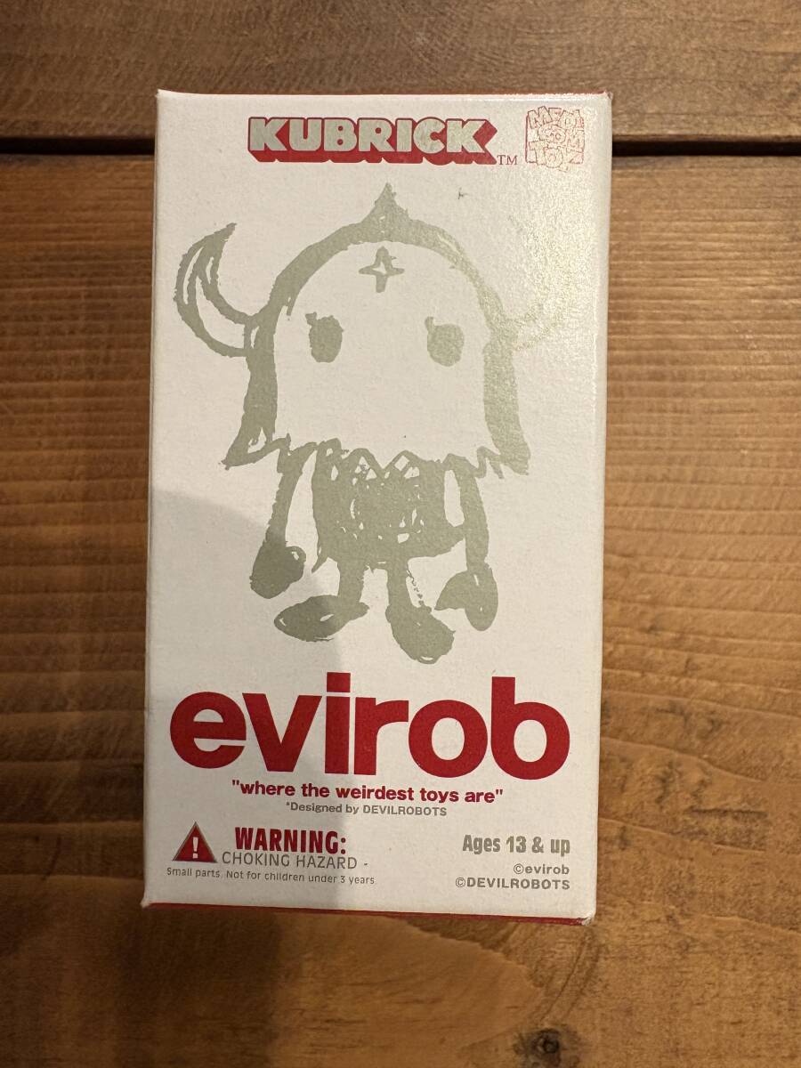 evirob 100%KUBRICK_画像1
