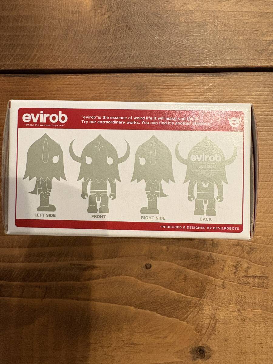 evirob 100%KUBRICK_画像2