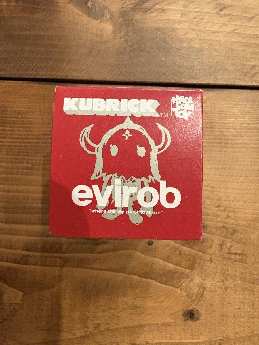 evirob 100%KUBRICK_画像6