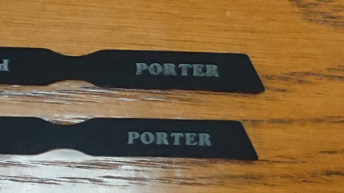 ●PORTER　ポータームース　ポーターガール　ショルダーバッグ　ファスナー引き手　正規品　交換用２個。　未使用品！_画像2