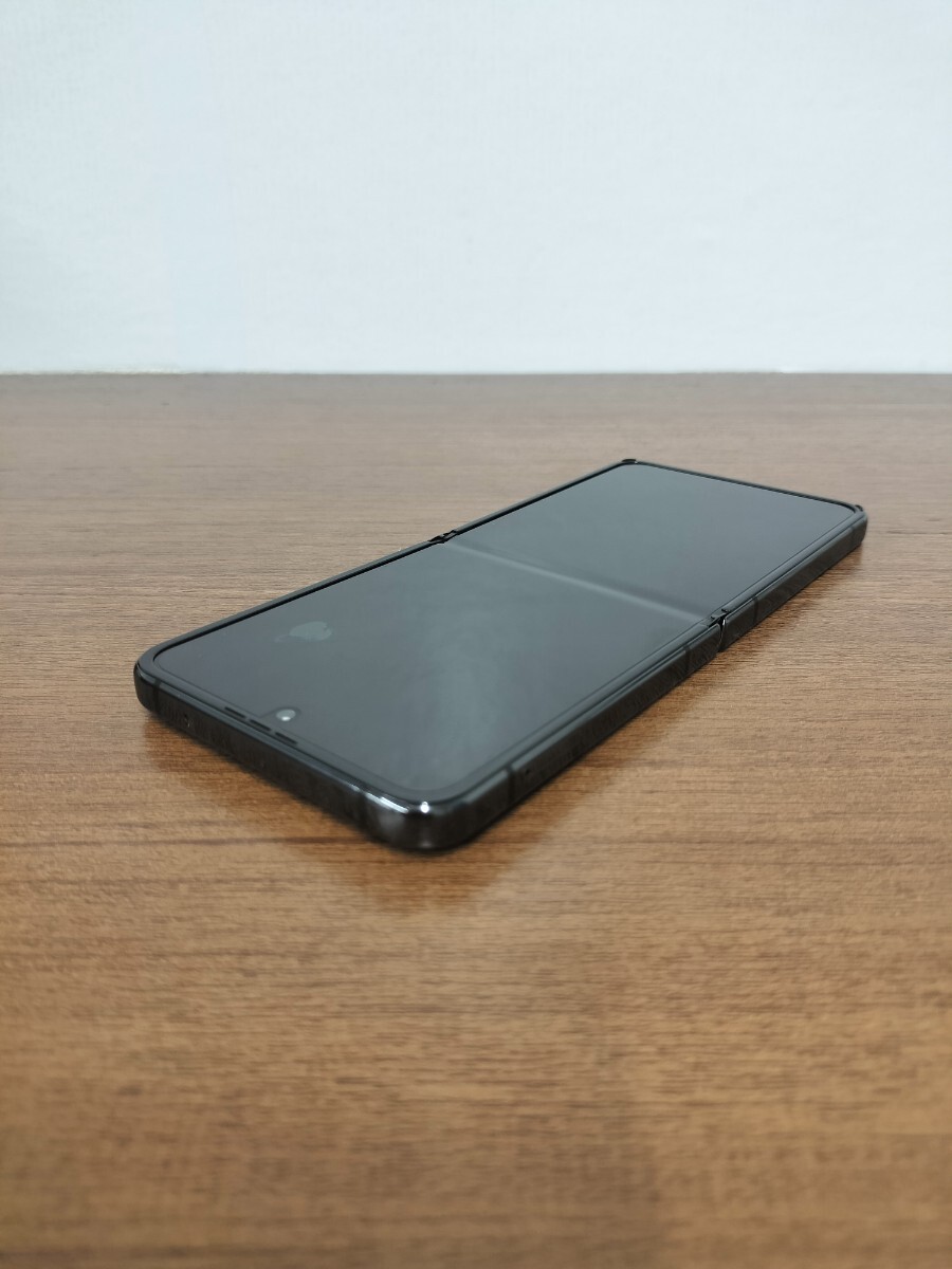 Samsung Z Flip 4 128Gb 韓国版 SIMフリー Android