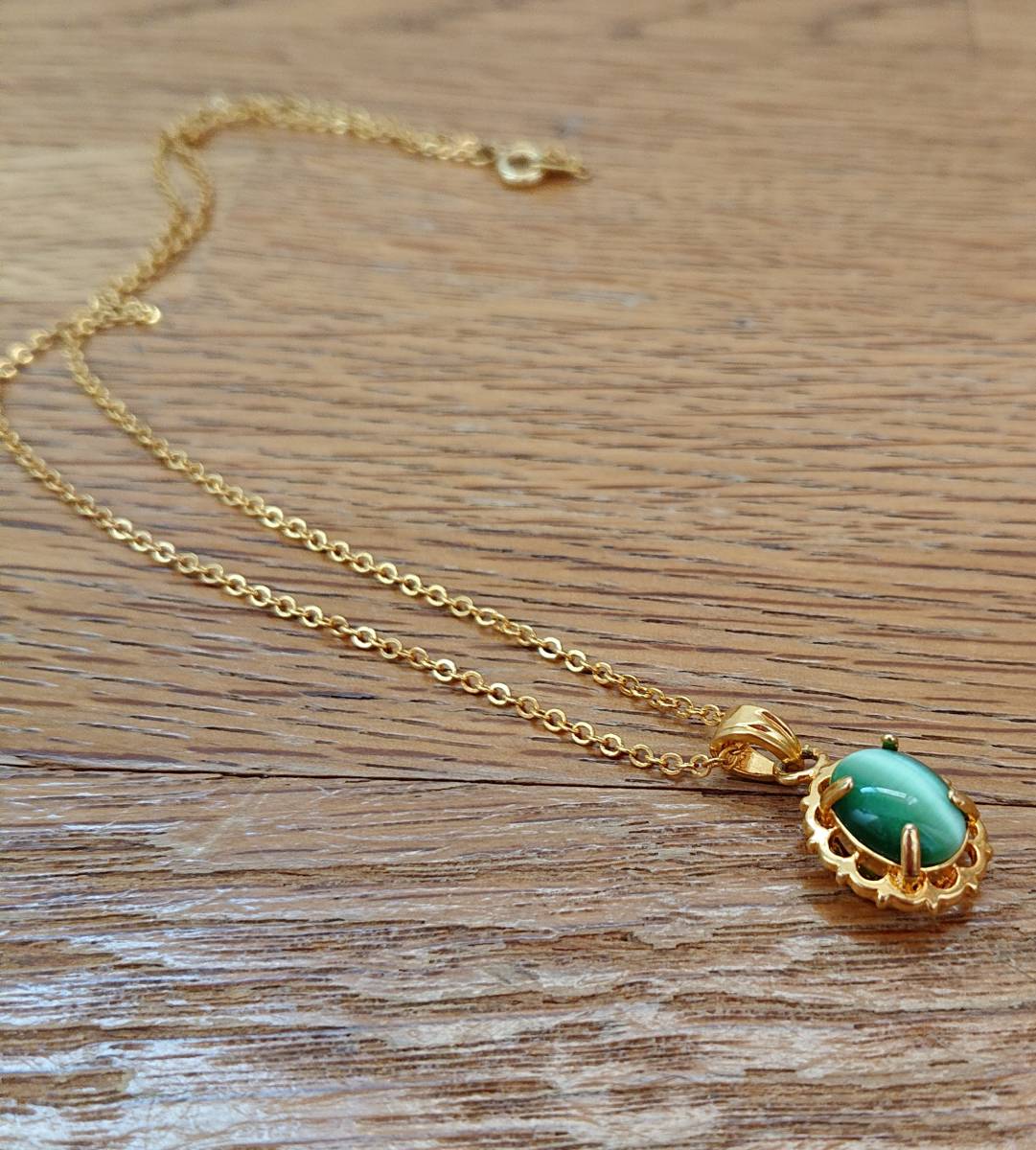 Vintage ネックレス necklace ヴィンテージ アクセサリー 古着 ペンダント ジュエリー accessory アクセ 石 ストーン チェーン 緑 ゴールド_画像9
