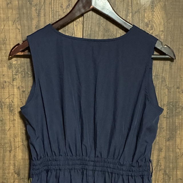 C10◇Its Demo | イッツデモ ノースリーブ ロングワンピース ネイビー レディース Fサイズ 中古品_画像5