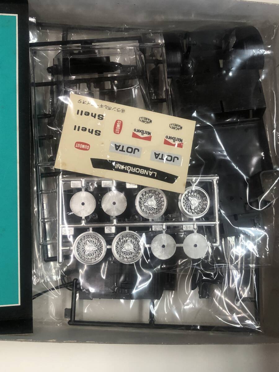 ARII 1/24　ランボルギーニ　イオタ_画像6