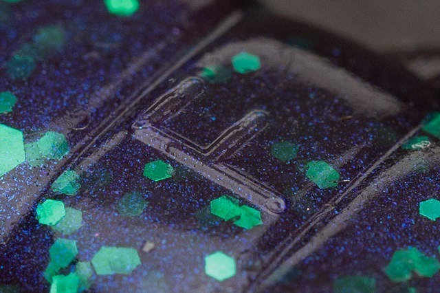 ノリーズ　F-エスケープフラッグツイン　#523ブルーギル/ダークウォーターメロンバック　エコ認定商品_画像3