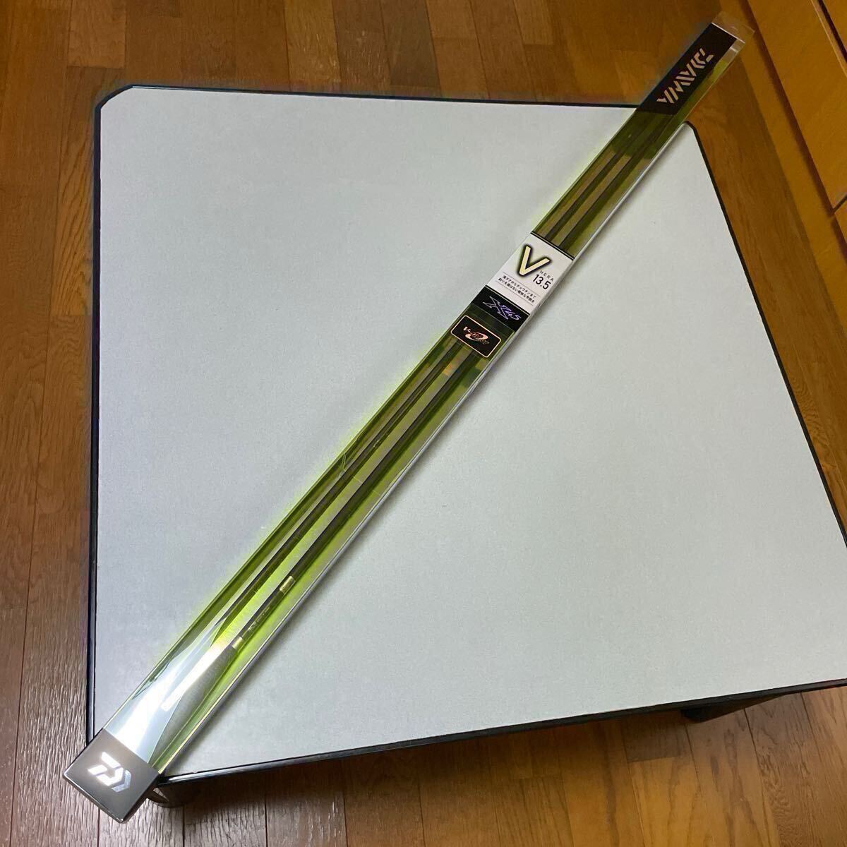 ダイワ　ヘラV 13.5 ダイワ へら竿 ヘラ V 13.5尺【即日発送】(13.5): 竿｜釣具の