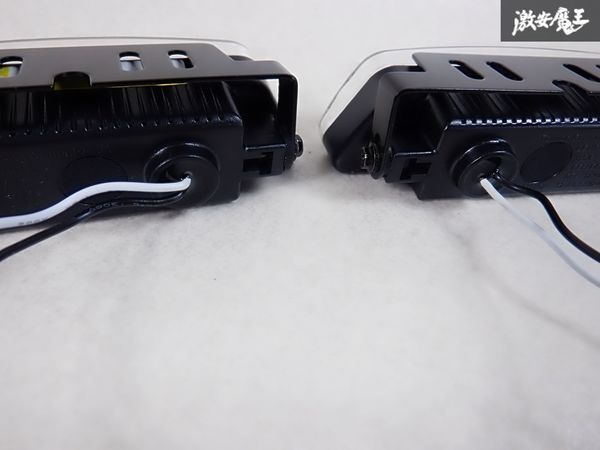 【新品未使用品★】社外 汎用 サイドマーカー ウィンカーレンズ コーナーレンズ アンバー 左右セット 即納 棚B9_画像7