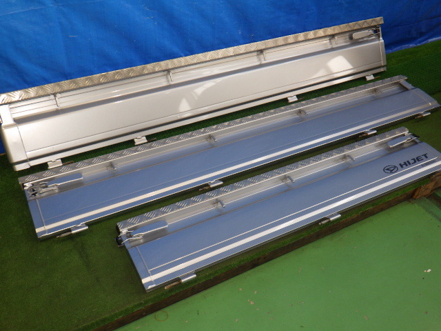 ダイハツ ハイゼット S500P アオリ ３点セット S28 シルバー系 ガードパネル付 S510P 【管理番号 0352 RC1-301】中古【大型商品】25_画像2