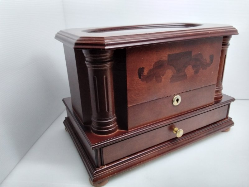 木製 ワインディングマシーン 4本巻 5本収納 ウォッチ ワインダー 時計収納 ケース 鍵付き 寄木_画像2