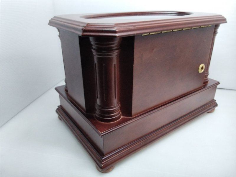 木製 ワインディングマシーン 4本巻 5本収納 ウォッチ ワインダー 時計収納 ケース 鍵付き 寄木_画像3