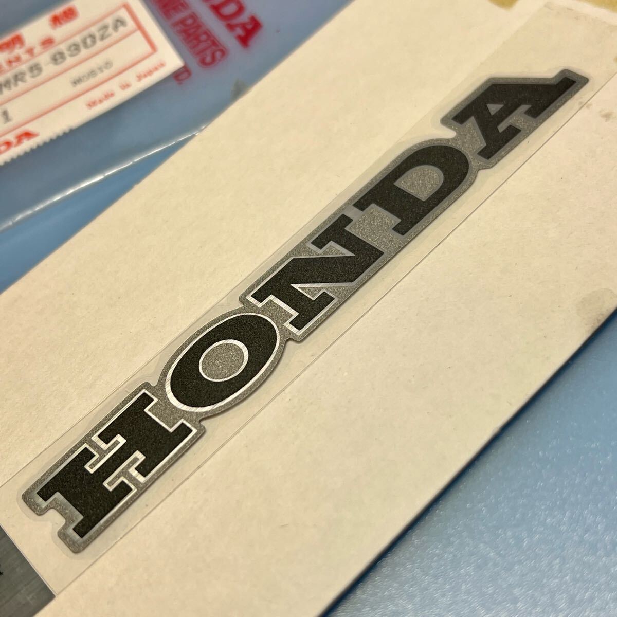 ★未使用 PC800 パシフィックコースト (RC34)　純正　HONDAテールマーク　デカール　77211-MR5-830ZA