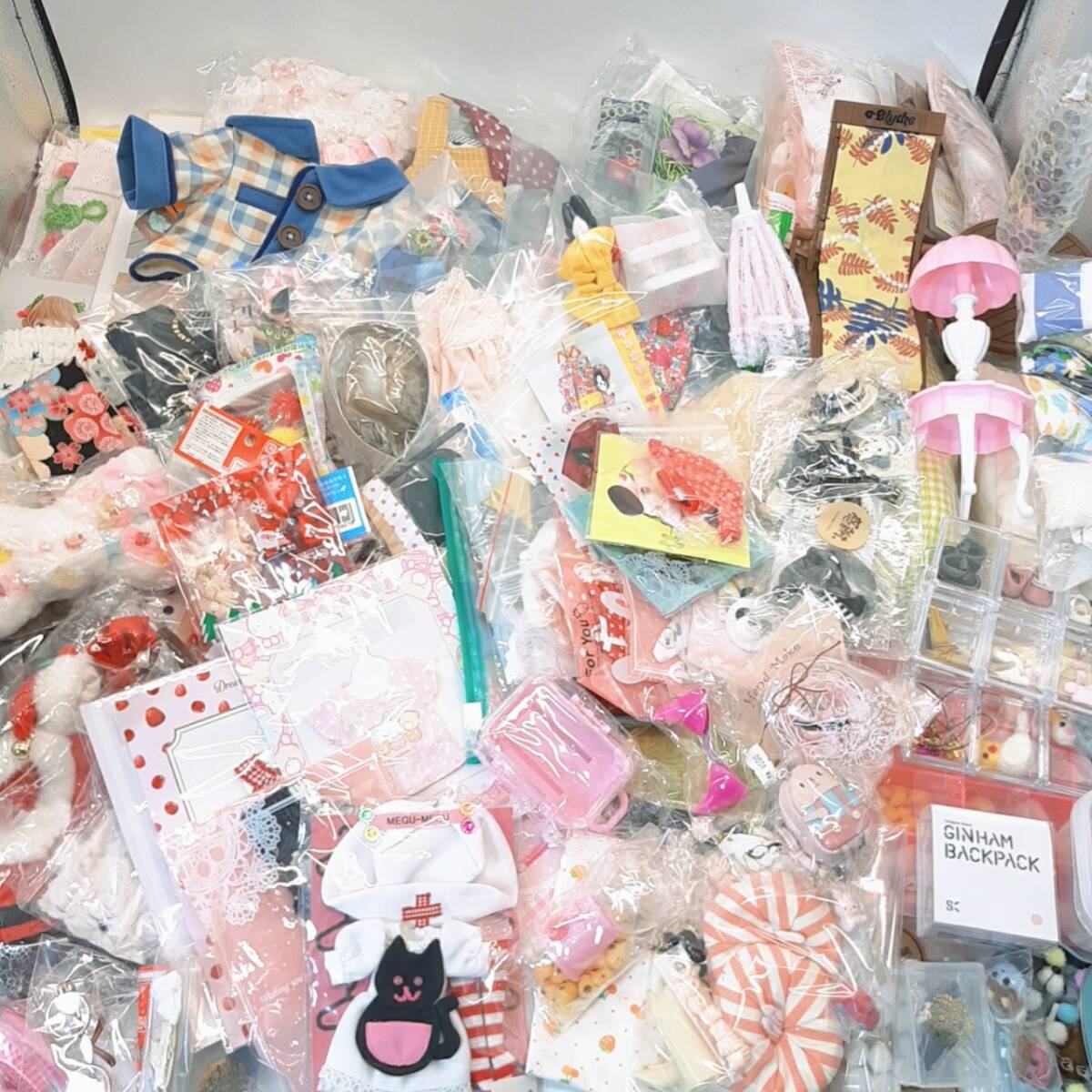 n222【1円～】 ドール用衣装 小物 ハンドメイドパーツ まとめ 人形 引退品 現状品 