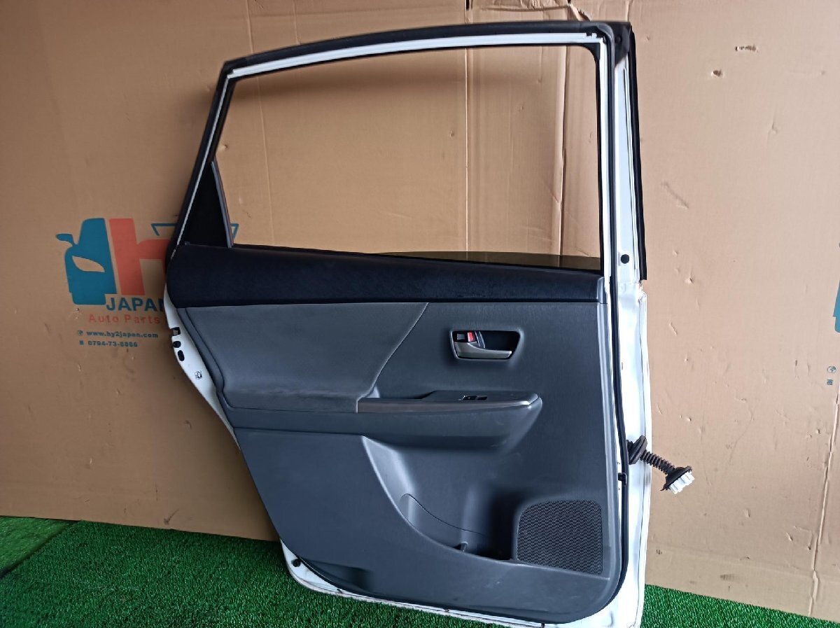 トヨタ　リアドア　左　プリウス A　DAA-ZVW41W　ZVW41W　ZVW40W　2012　Sタイプ　#hyj　NSP267462_画像7