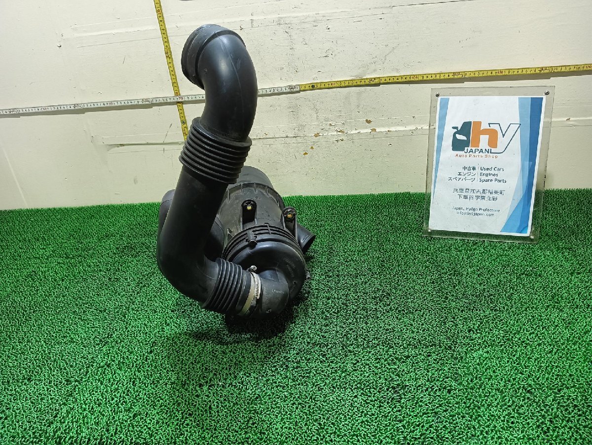フィアット エアクリーナー プント GH-188A6, 2003 #hyj NSP254023