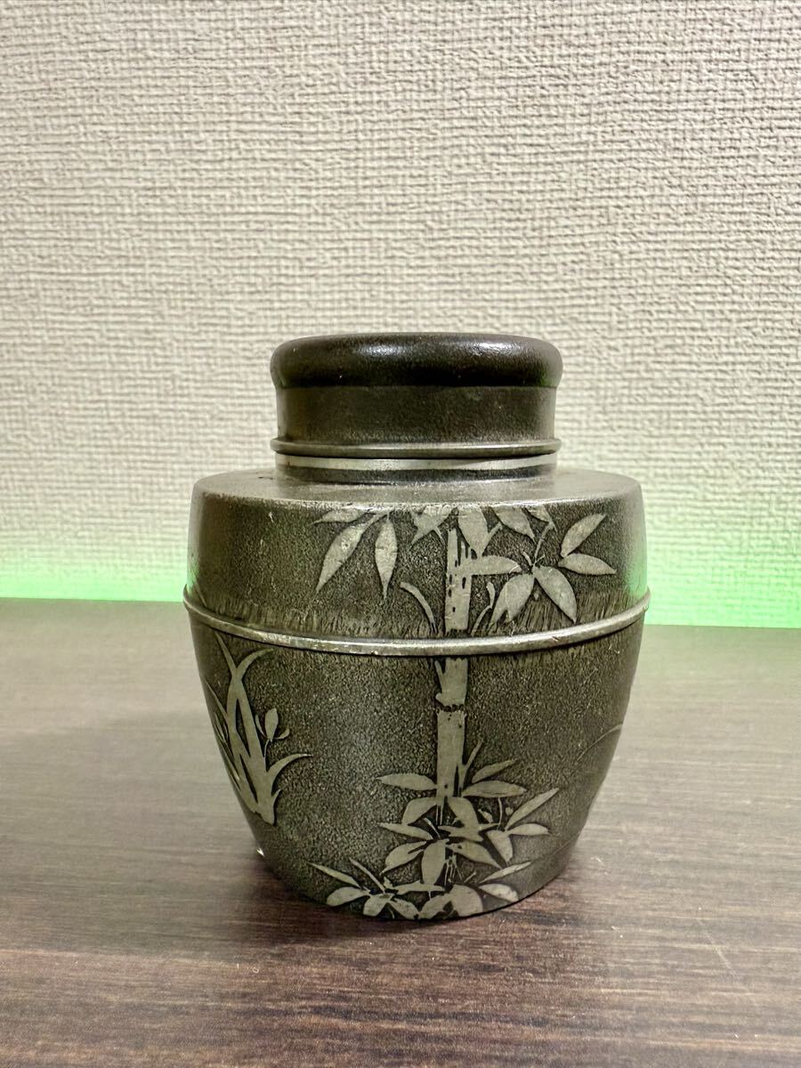 間村自造 茶筒 茶入 茶壺 なつめ 花柄 茶道具 煎茶道具 金属工芸 骨董 1円スタート〜 間村自造 茶入れ 錫製 梅 花 菊 煎茶道具 茶壷/壺