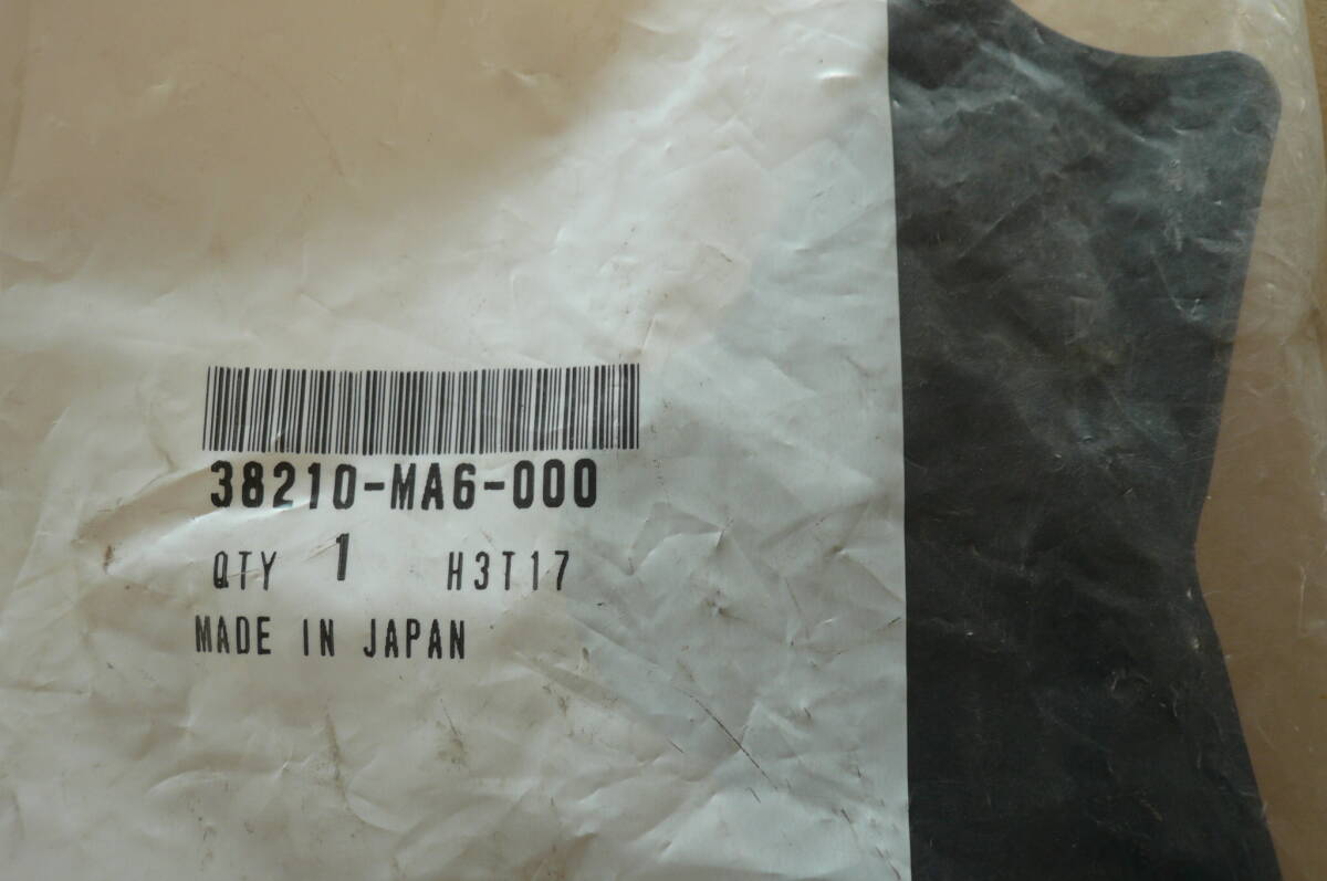 ホンダ　CBX400F NC07 ヒューズボックスカバー　未使用　