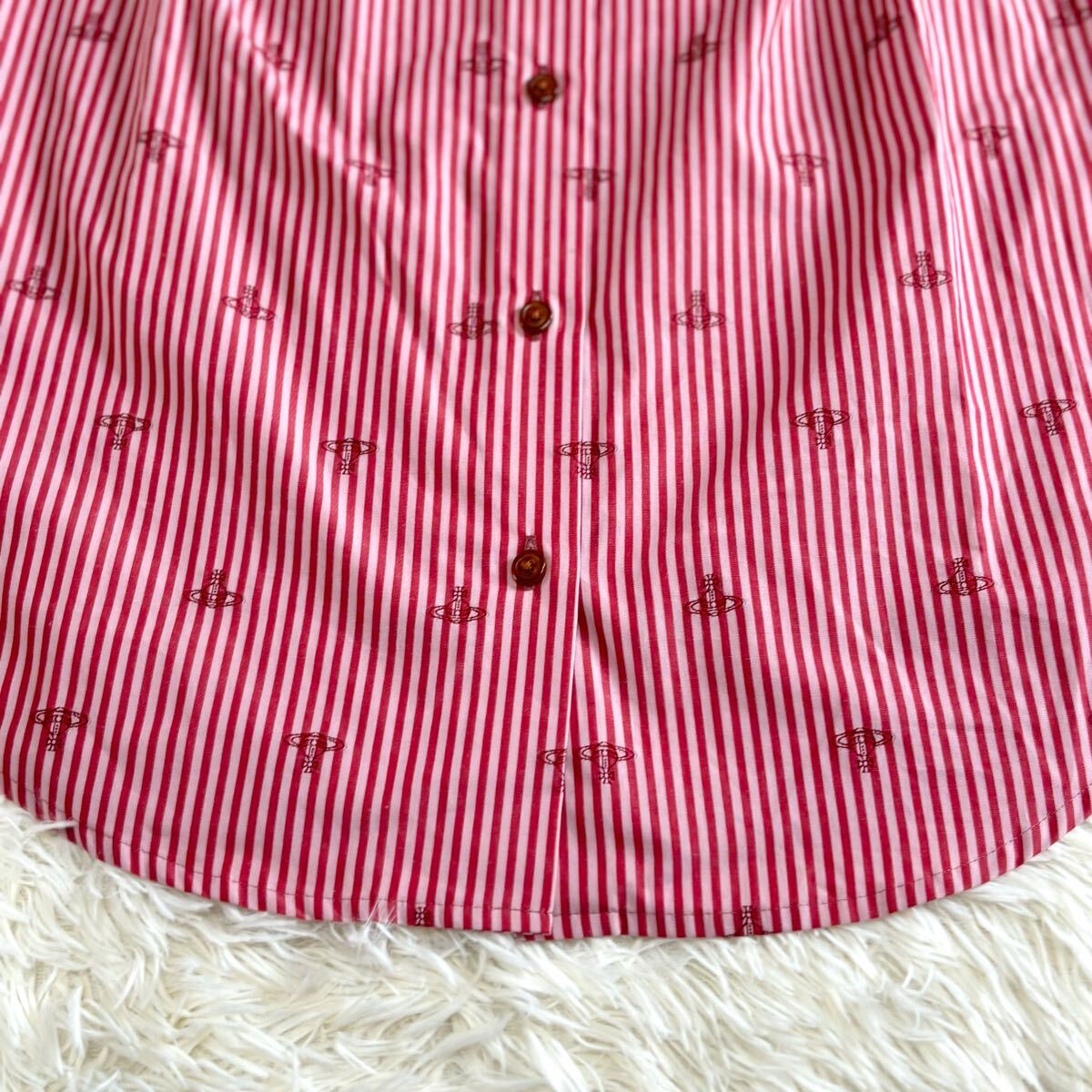 ヴィヴィアンウエストウッド vivienne westwood オーブ 刺繍