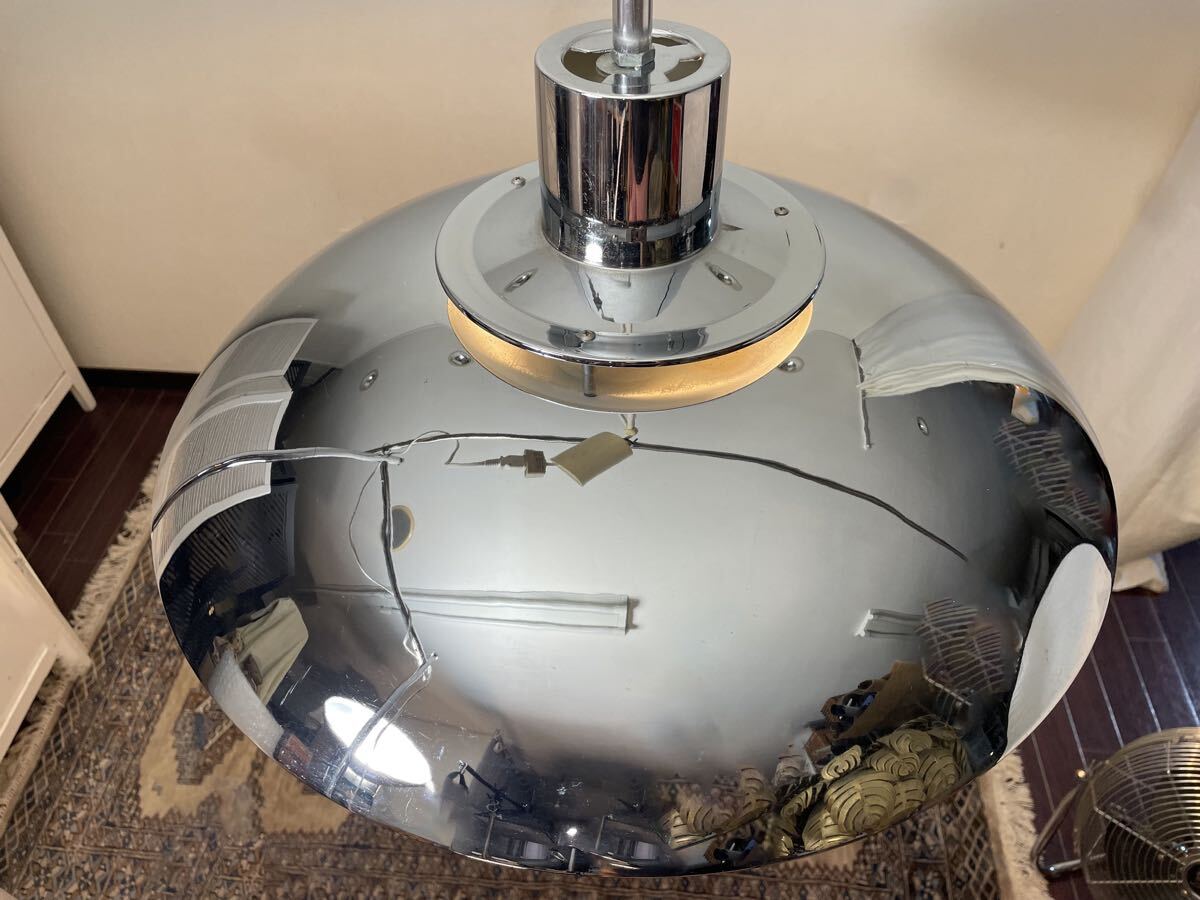 メタリック ペンダントライト 鏡面 ステンレス ペンダントランプ 天井照明 サイバー メタル インダストリアル レア インターフォルム_画像2