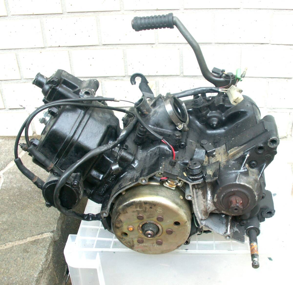 TZR125　2RM　エンジン　クランキング　圧縮値畫像有　　部品取り　ベース用　希少　