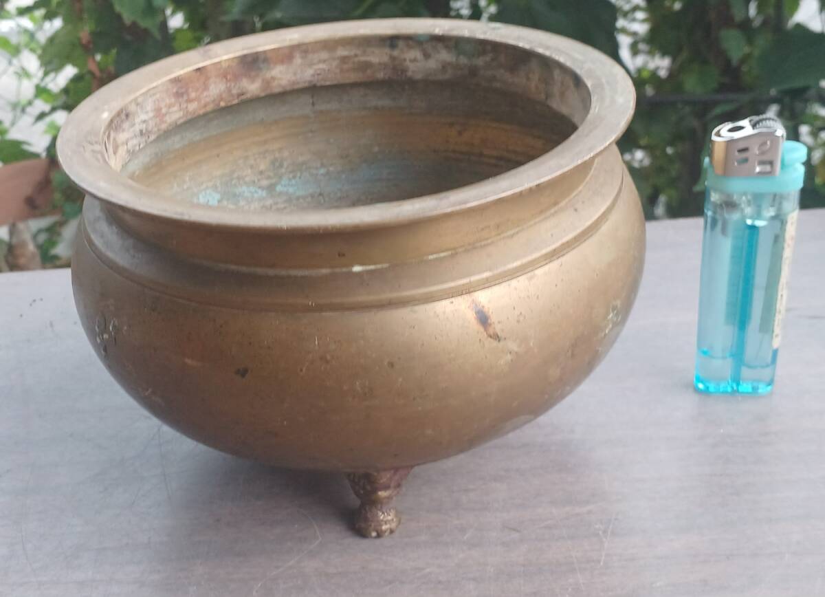 !秀品!昭和の真鍮「香炉」高さ98×直径140ミリ、550グラム!(詳細不明)_画像2