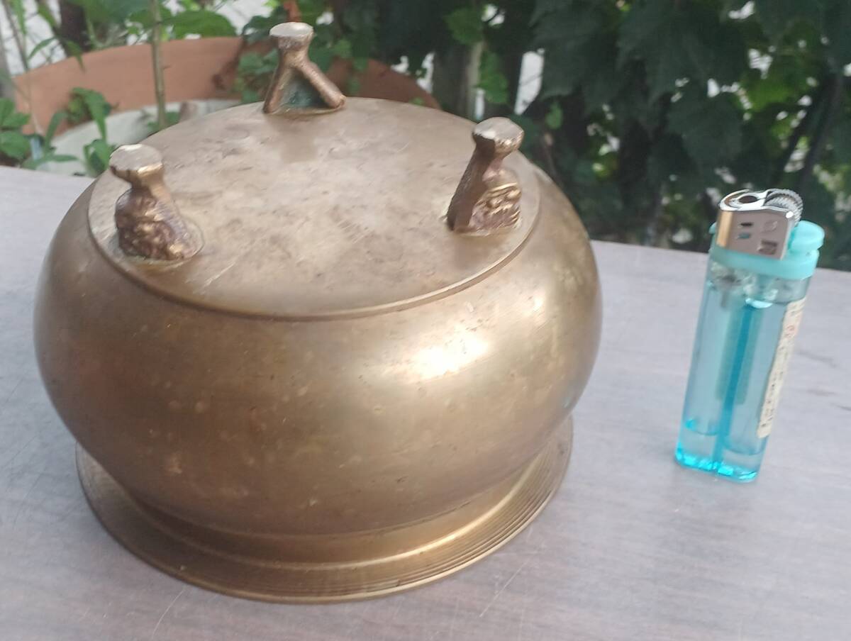 !秀品!昭和の真鍮「香炉」高さ98×直径140ミリ、550グラム!(詳細不明)_画像5