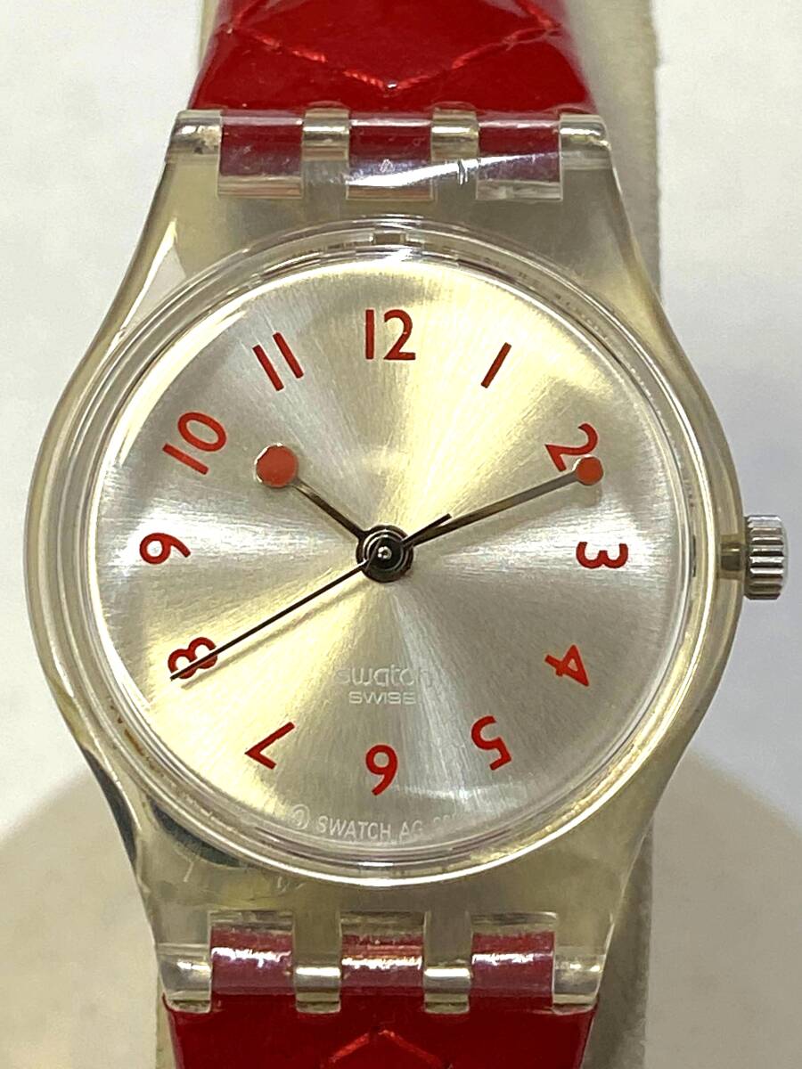 【即決/稼動品】 SWATCH STRAWBERRY JAM LK243 腕時計 3針 QZ クオーツ レッド シルバー文字盤 スケルトン スウォッチ_画像2