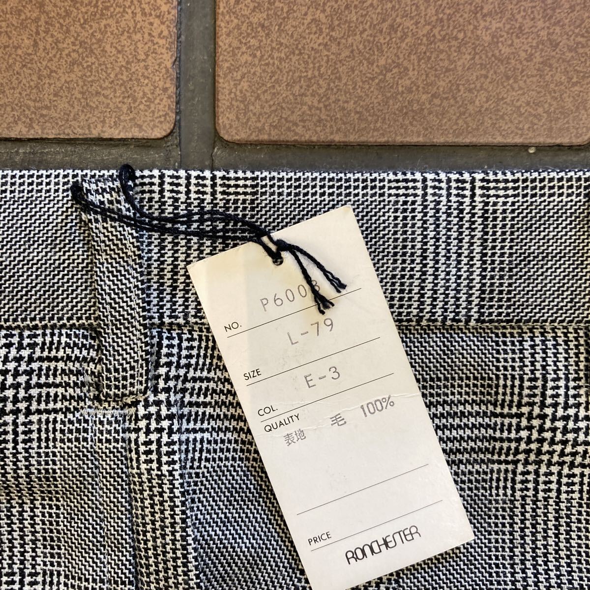 《新品》golf カジュアル ビジネス ゴルフ スラックス サイズ L(79cm) 2タック 日本製 毛 100% Time is Over グレンチェック RONCHESTER _画像3