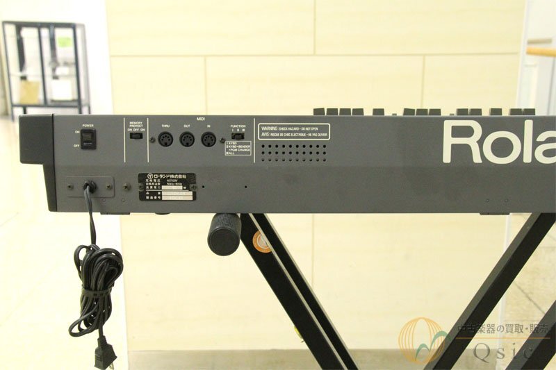 [ есть перевод ][ б/у ] Roland JUNO-106 часть работа дефект поэтому специальная цена 1985 год производства [TL125][ Kobe магазин наличие ]