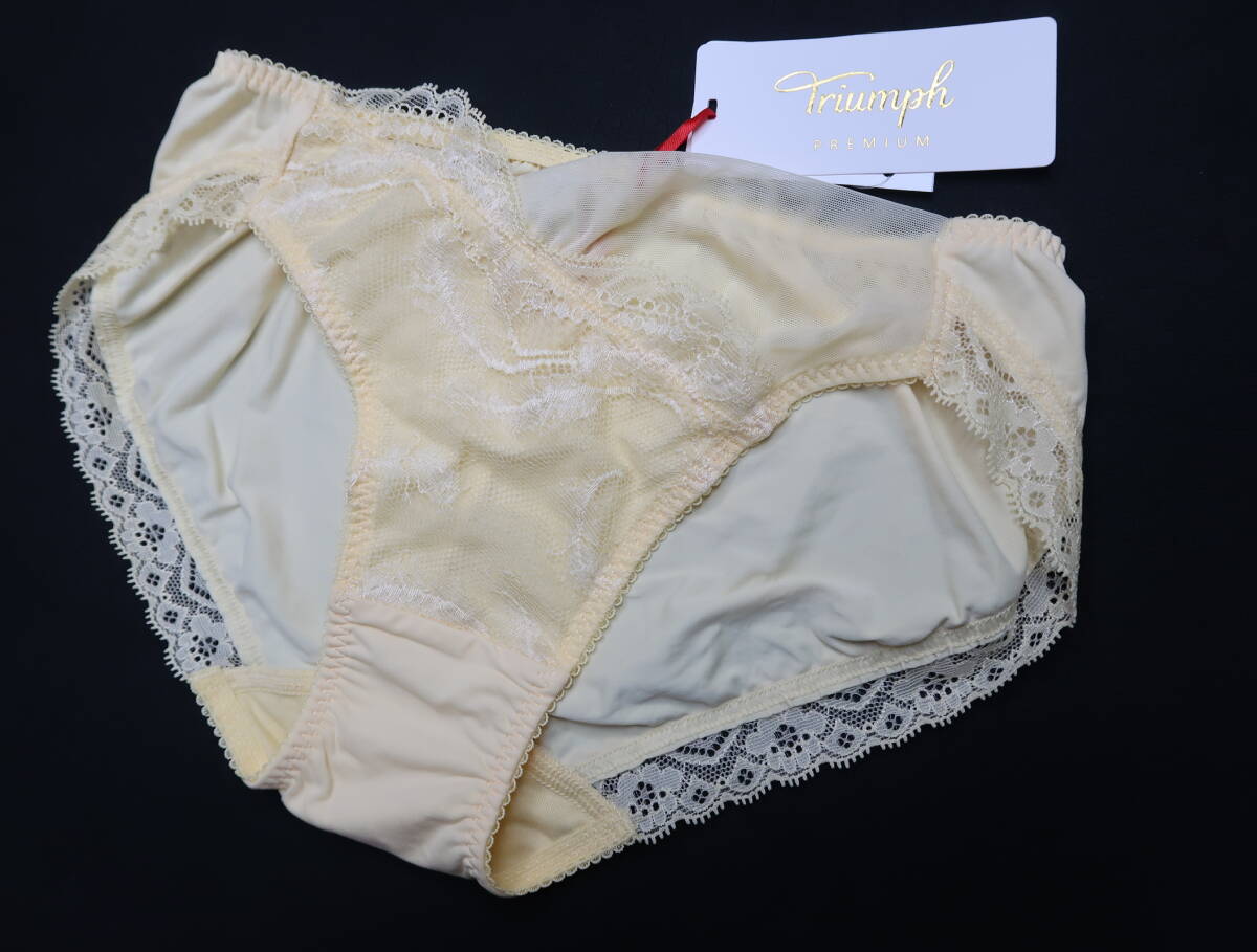 5N15 【 M 】 定価4180円 トリンプ プレミアム ゴールドレーベル ショーツ ハイキニ ストレッチリバーレース クリーム色 系 _画像3