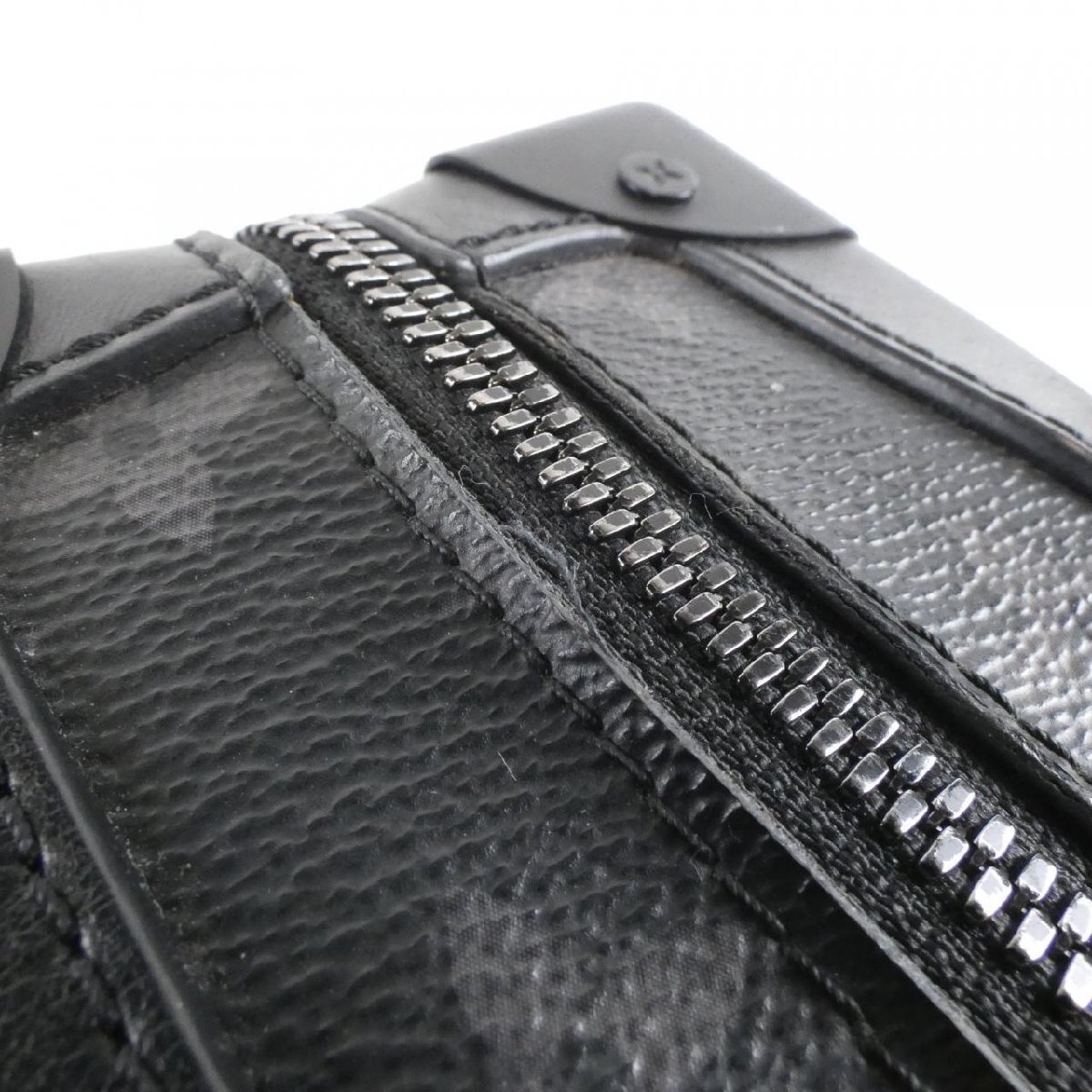 ルイヴィトン モノグラム エクリプス ソフトトランク M44730 ショルダーバッグ_画像5