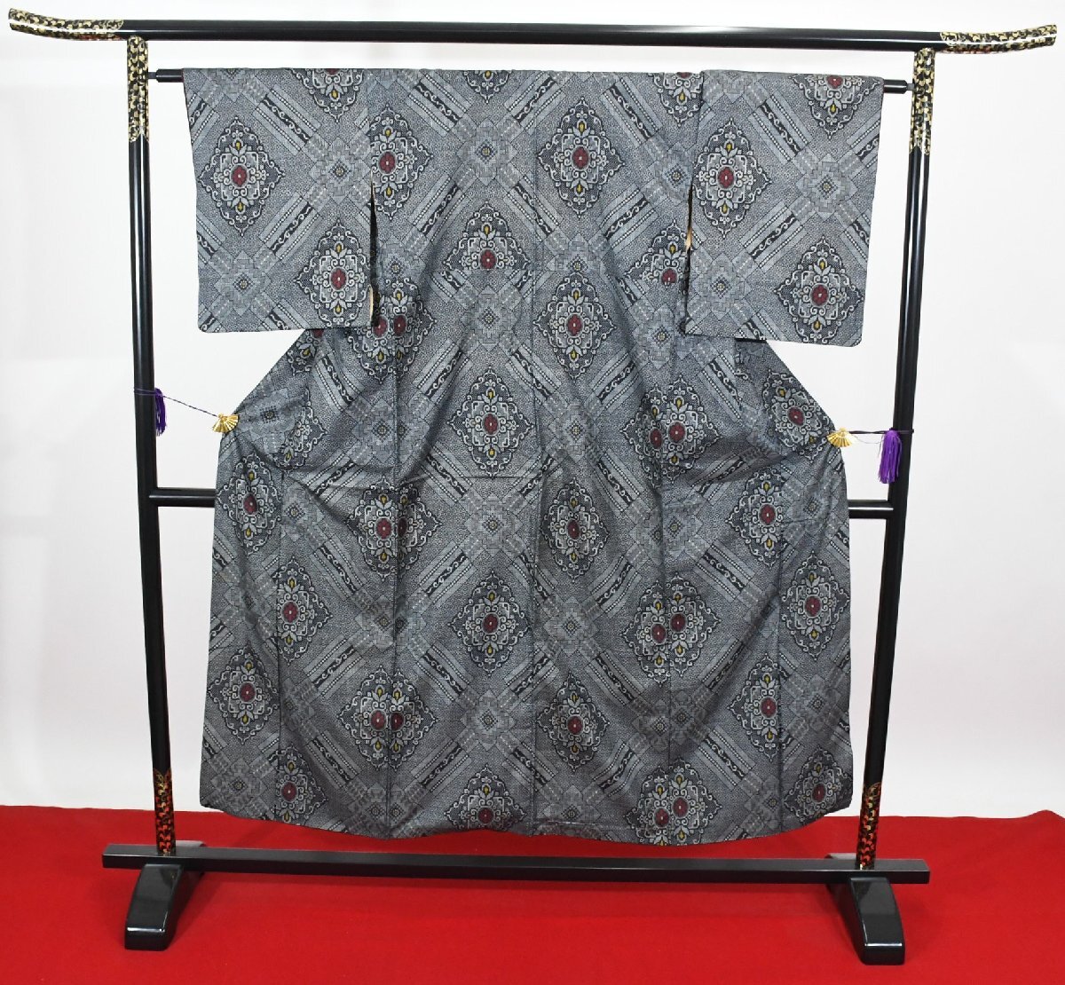 大島紬 正絹 奄美大島 身丈146cm 裄丈63cm ★着物 pb-3825 桜庭呉服店_画像1