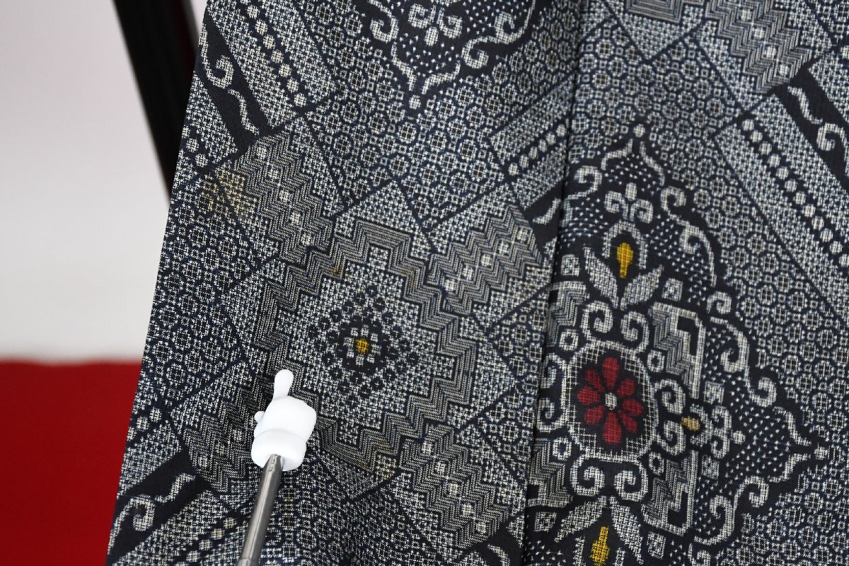 大島紬 正絹 奄美大島 身丈146cm 裄丈63cm ★着物 pb-3825 桜庭呉服店_画像6