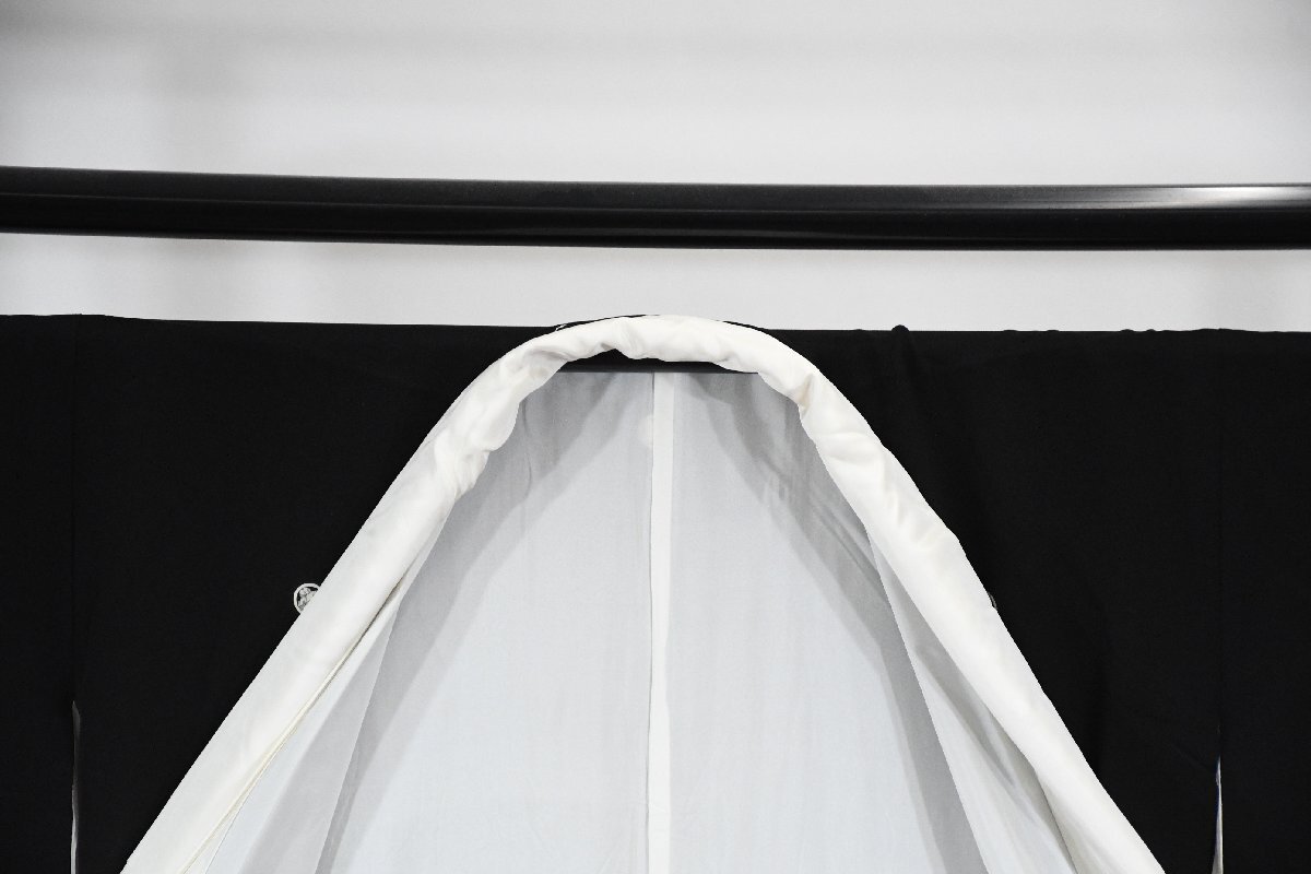 黒留袖 結婚式 舞鶴 枝梅 松 縮緬 身丈154cm 裄丈66cm ★着物 e-1373 桜庭呉服店_画像10