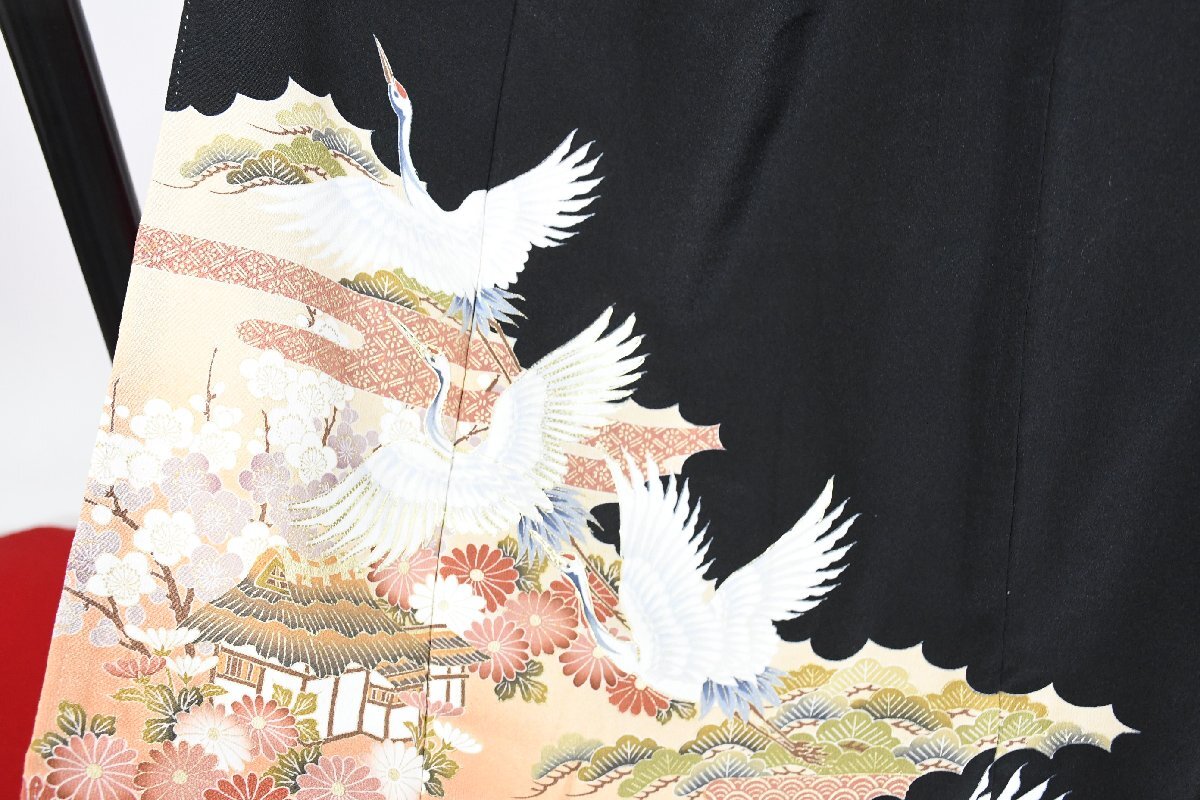 黒留袖 結婚式 舞鶴 枝梅 松 縮緬 身丈154cm 裄丈66cm ★着物 e-1373 桜庭呉服店_画像4
