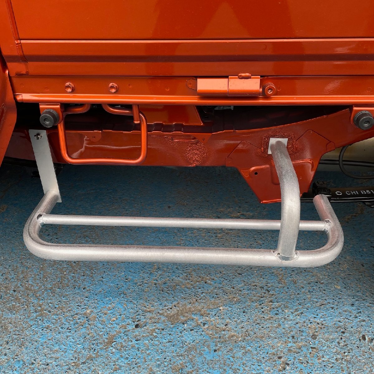 J-NEXT ダイハツ ハイゼットジャンボ(S500P/S510P) MC前/MC後共通 アルミサイドステップ Ver.2 助手席側用_画像3