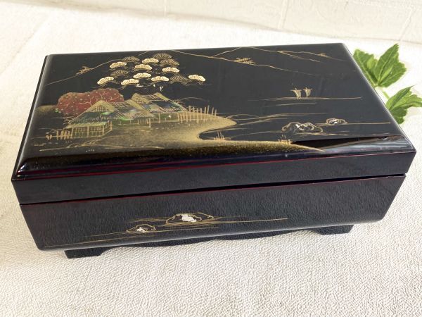  подлинная вещь лакированные изделия музыкальная шкатулка имеется драгоценнный камень коробка перламутр умение сосна слива гора . пейзаж парусное судно QUEENSTAR ORGELda новый b река. .( Donna u река. ....) бардачок retro 