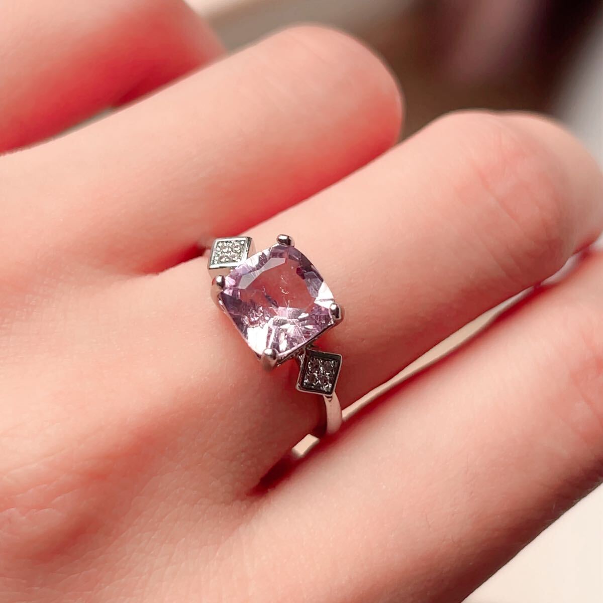 ブラジル産◇紫水晶◇アメジスト◇ キラキラ◇指輪◇リング◇フリーサイズ◇天然石◇パワーストーン◇巾着袋付き◇プレゼントにも038R8248_画像1