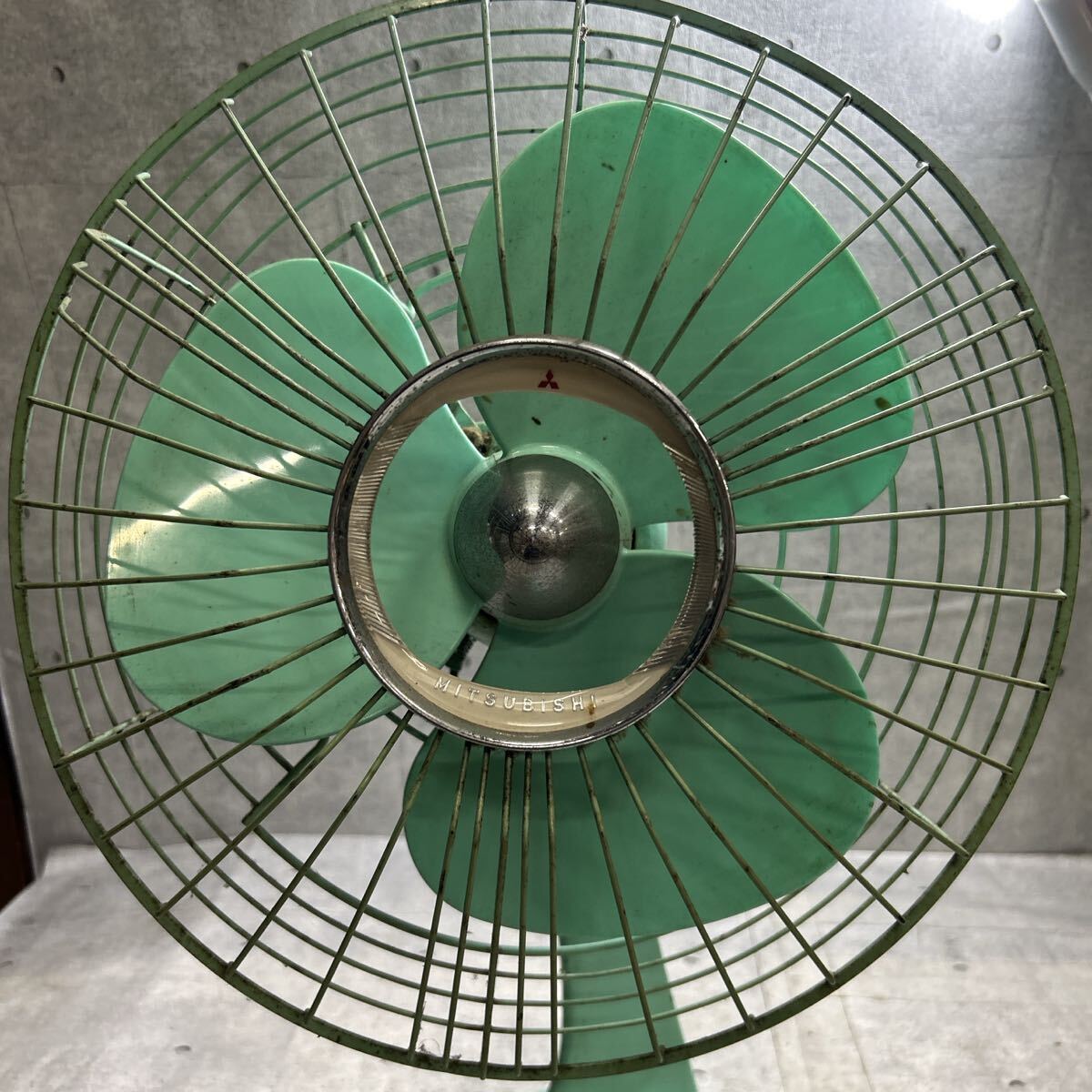 MITSUBISHI D-30RE 扇風機 レトロ 希少 MITSUBISHI D-30RE 扇風機 レトロ 希少 昭和レトロ