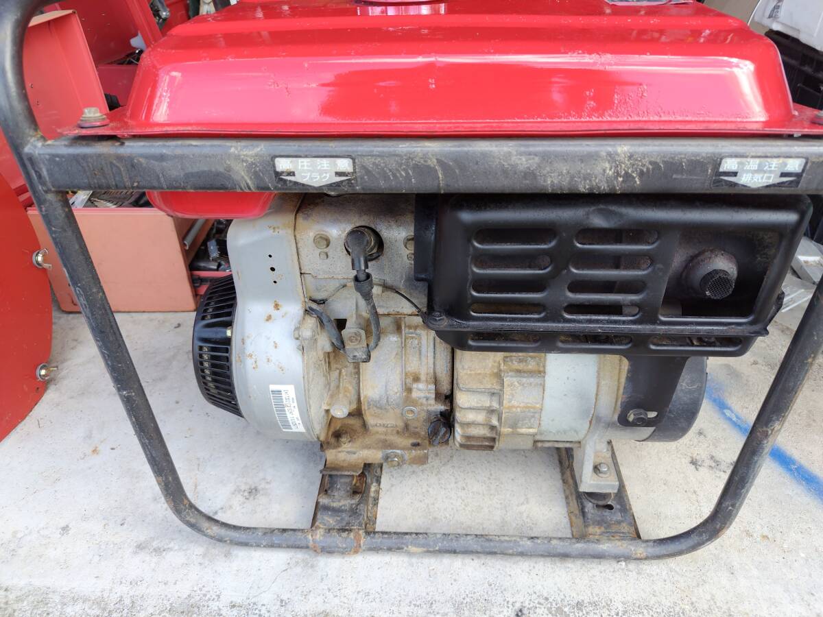 発電機　新ダイワ　EGR22　定格電圧：100V　定格電流：20A　始動OK_画像5