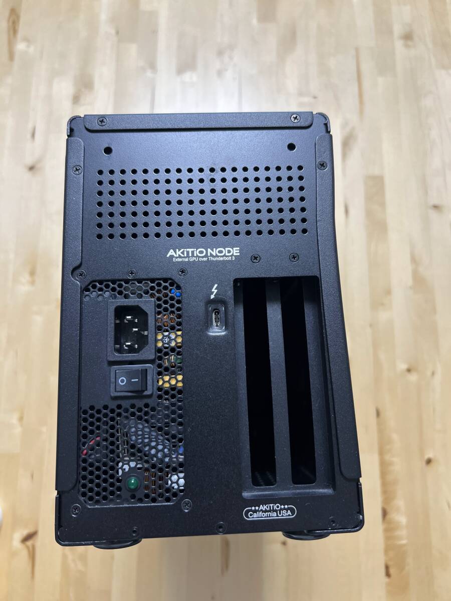 値下げ済! AKiTiO NODE EGPU Node Titan - Thunderbolt 3 eGPU Enclosure | AKiTiO