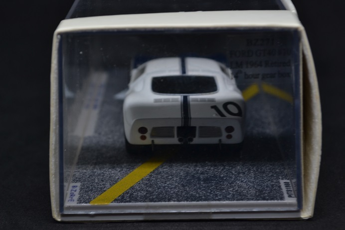 BizarRE 1/43 FORD GT40 LM 1964 ビザール フォード ル・マン 24時間 フィル・ヒル ブルース・マクラーレン 絶版 希少 レア_画像10
