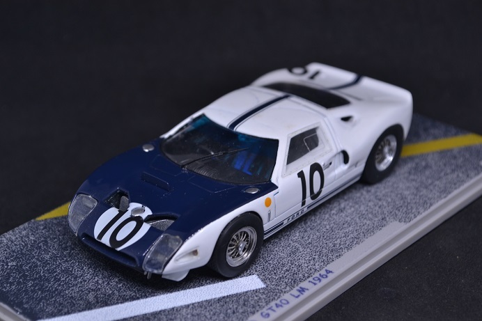BizarRE 1/43 FORD GT40 LM 1964 ビザール フォード ル・マン 24時間 フィル・ヒル ブルース・マクラーレン 絶版 希少 レア_画像1