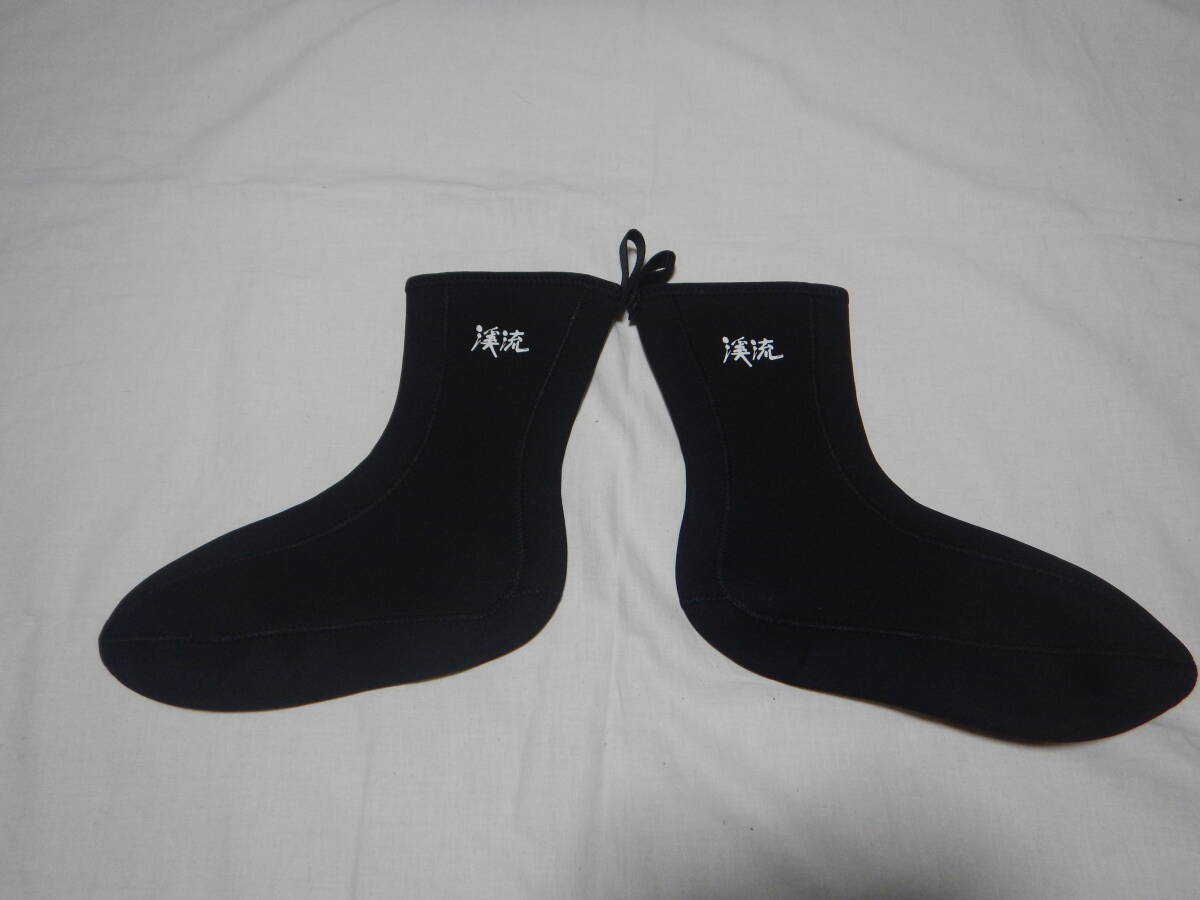 即決 使用1回 キャラバン Caravan 渓流ケイリュウ　CRネオプレンソックス 沢登り シャワークライミング キャニオニング カヌー 渓流釣り_画像1