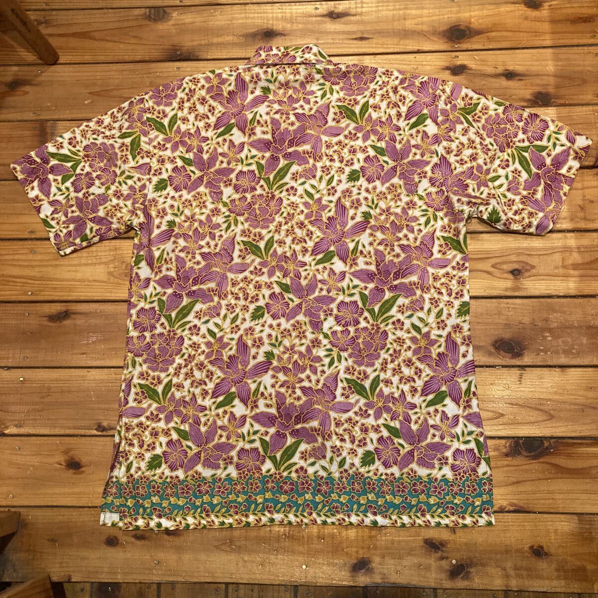パターンシャツ　総柄シャツ　半袖シャツ　柄シャツ　Ｍサイズ 古着_画像2