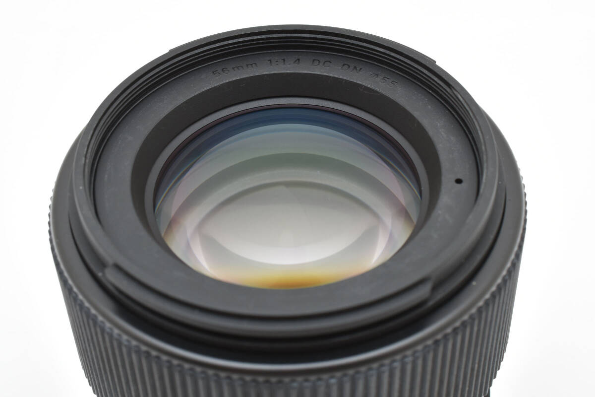 超美品 シグマ 56mm f1.4 DC DN Lマウント用 ブラック フード付 超美品 シグマ 56mm f1.4 DC DN Lマウント用 ブラック フード